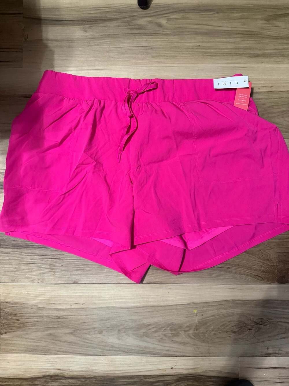 LIVI Active NWT Hot Pink Wicking Active Shorts Plus Size 22/24